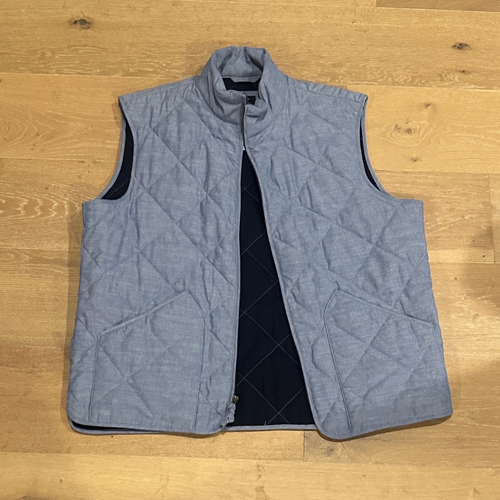 NEW WITH TAGS J. Crew Men's Light Gray Quilted Vest